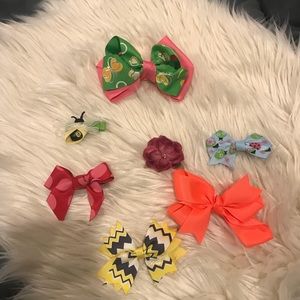 Girls hair bows